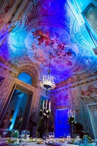 Blumenschmuck an der ligurischen Küste