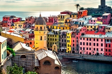 Vernazza im UNESCO Weltkulturerbe Cinque Terre - ein beliebtes Fotomotiv