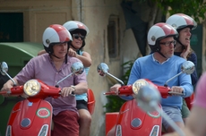 Die Teams feuern sich gegenseitig an